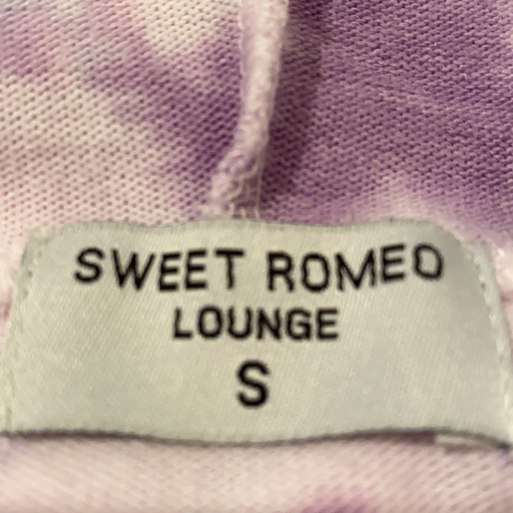 Sweet Romeo Lounge - Picture 7 of 9